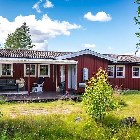 Langroesta; Ruime Blokhut Grenzend Aan Bos Villa Hagfors Buitenkant foto